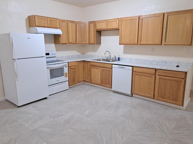 Photo - 1306 Iowa Ave Unit 3