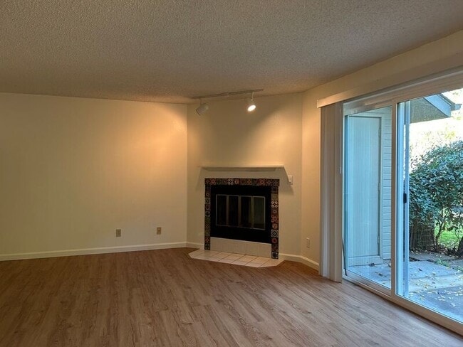 Photo - 3565 S Gekeler Ln Unit #116