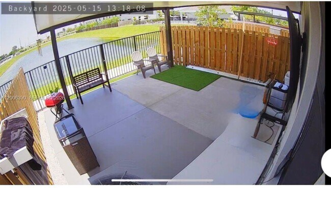 Photo - 441 NE 13th St