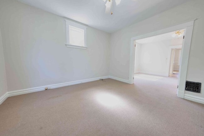 Photo - 4330 Gertrude Ave Unit 4330