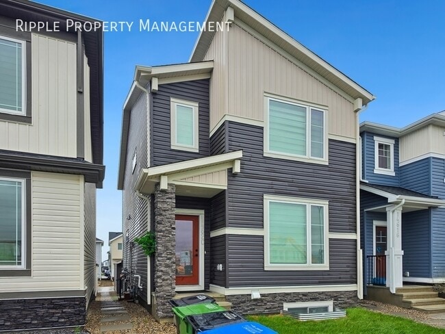 Photo - SPACIOUS 3-BED UPPER SUITE | PRESTIGIOUS EVANSTON LOCATION