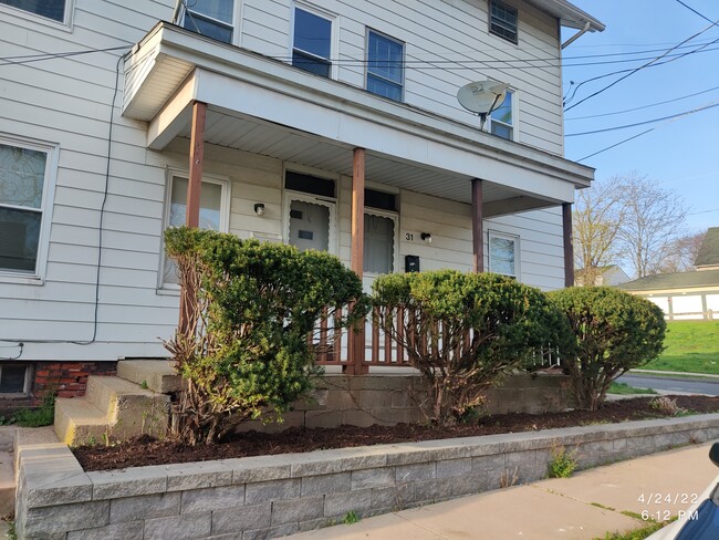 29 Cottage Grn Unit 2 9
