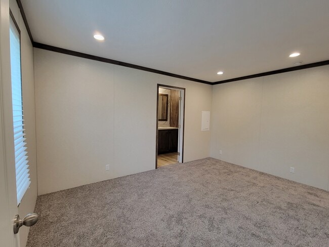 Photo - 5091 Cove Ct