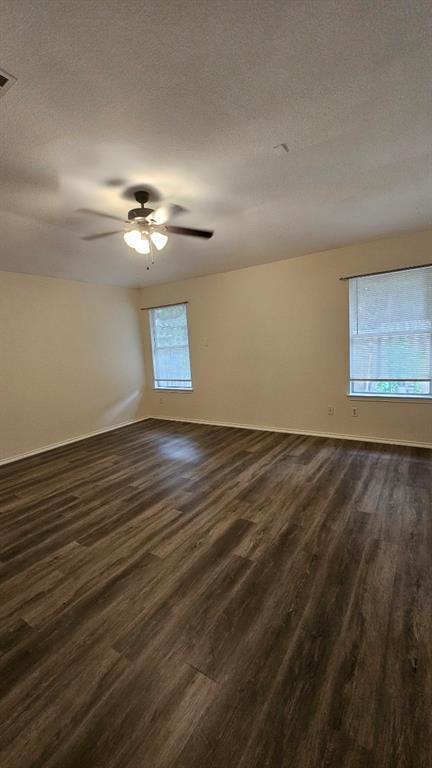 Photo - 14902 Snelling Dr