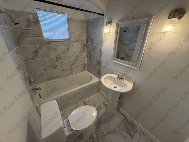 Photo - 2 bedrooms 1 bath home.