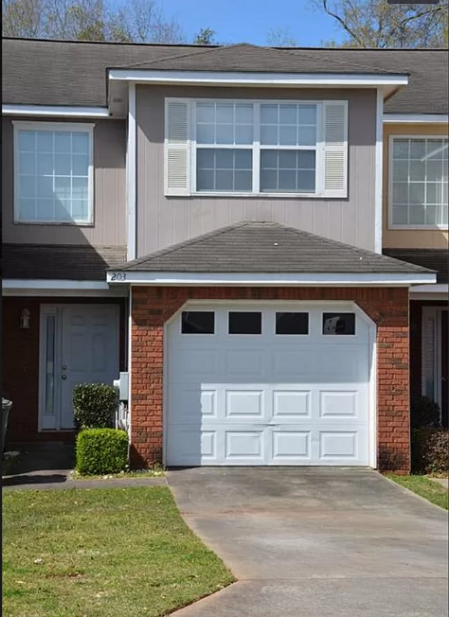 Dunwoody Subdivision - Dunwoody Subdivision Townhome