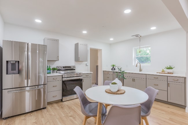 Photo - 3311 Tarlton Ave