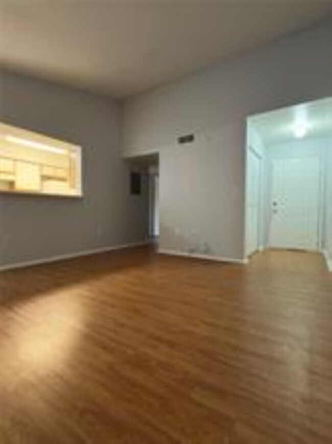 Photo - 2607 NW 33rd St Unit 2116