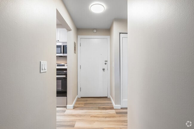 Building Photo - 2811 75th Pl SE Unit #402 Rental