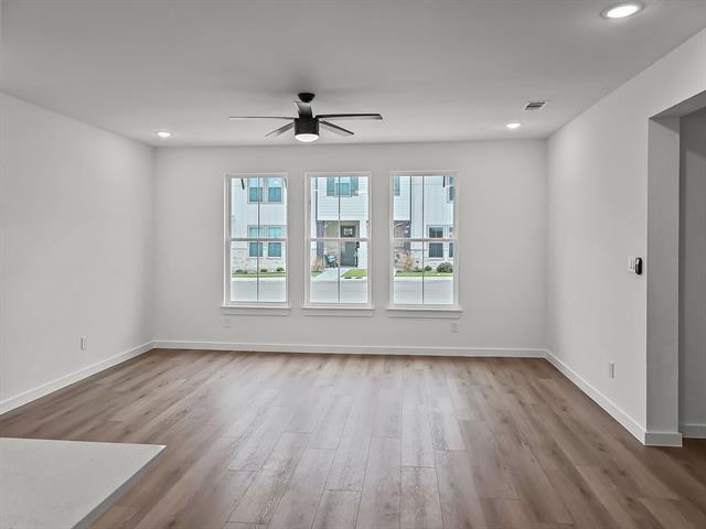 Photo - 9532 Thorncrown Ln