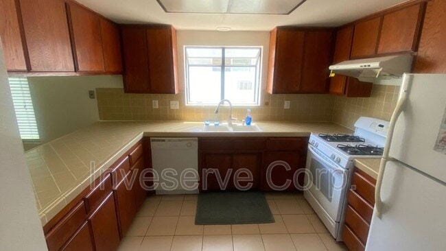 Photo - 310 N Moore Ave Unit Apt C