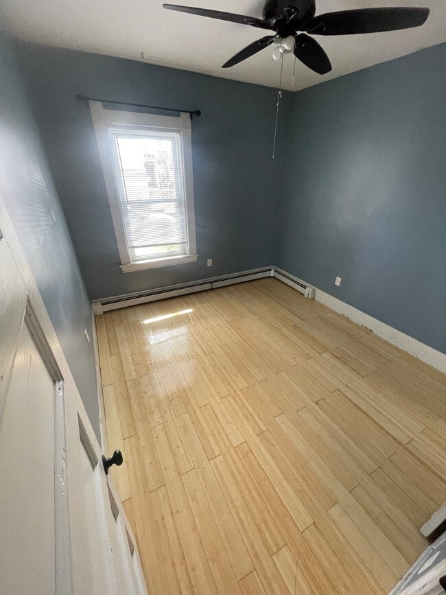 Photo - 183 Connors St Unit 1