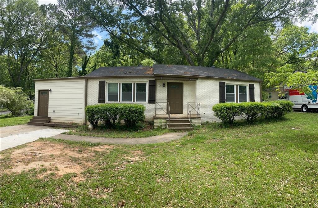 Photo - 3258 Raymond Dr House