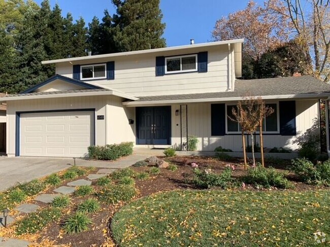 Building Photo - Highland Oaks in Pleasanton – 5-Bedroom, 2... Rental