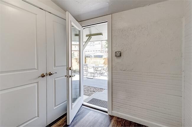 Photo - Beautiful Three Bedroom Triplex Available For Rent Near Pearl Street