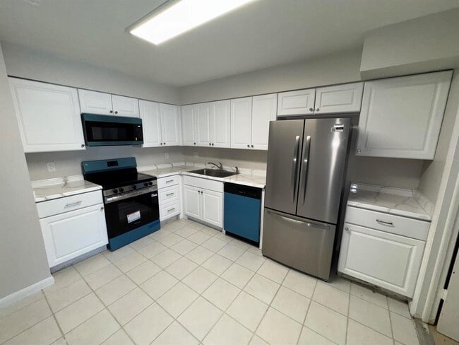 Photo - 3856 Van Cott St