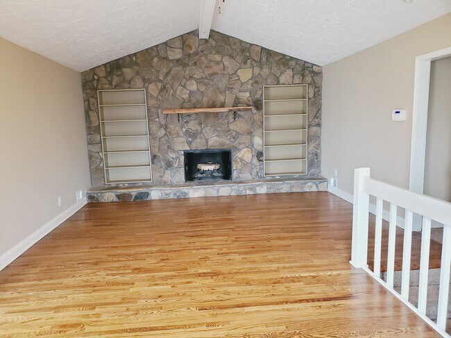 Photo - 502 Tomahawk Trail