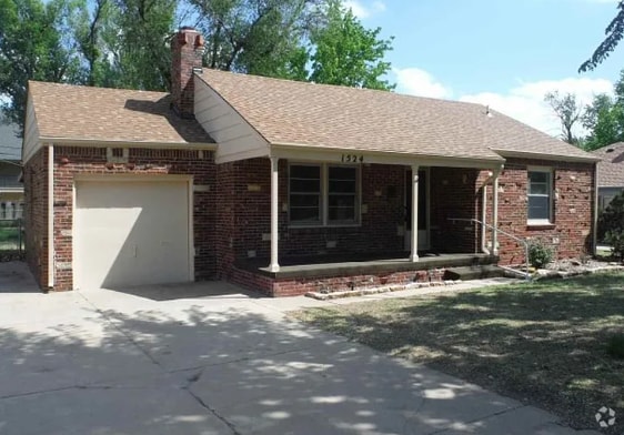 Building Photo - 1524 N Clarence Ave Rental