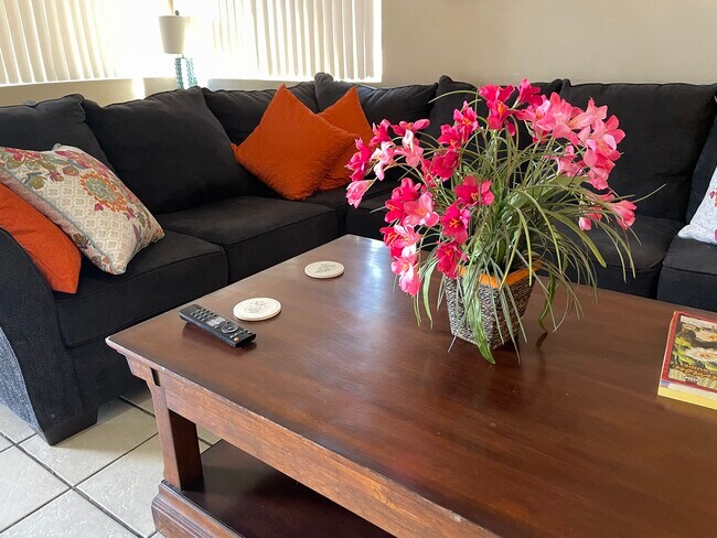 Photo - 2312 Palisades Dr Unidad 1