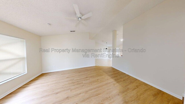 Photo - 9711 Red Clover Ave