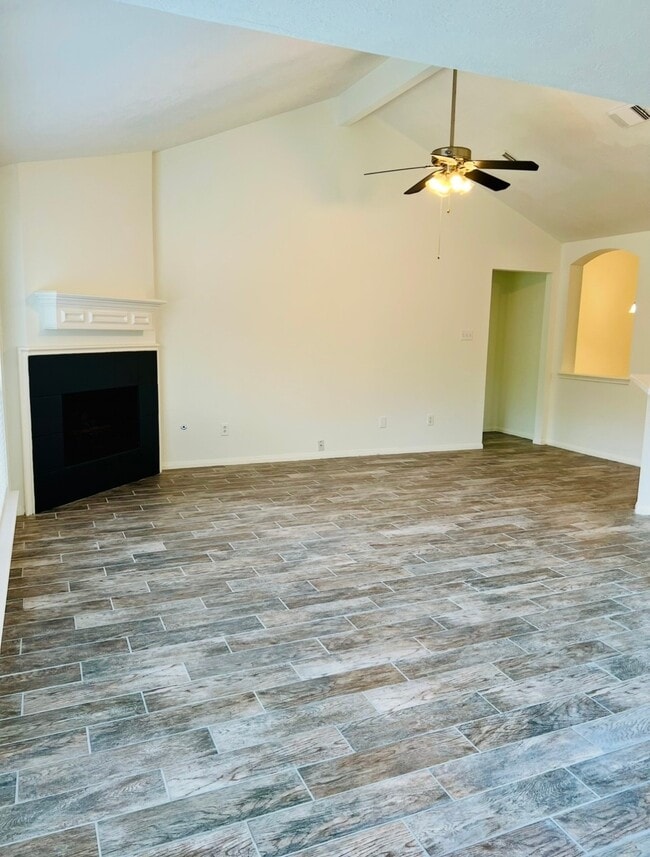 Photo - 6010 Forest Plaza Ct