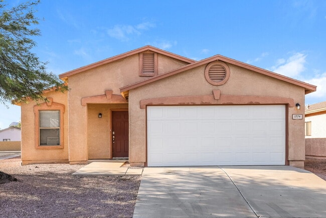 Building Photo - 1774 W Summer Dawn Dr Rental