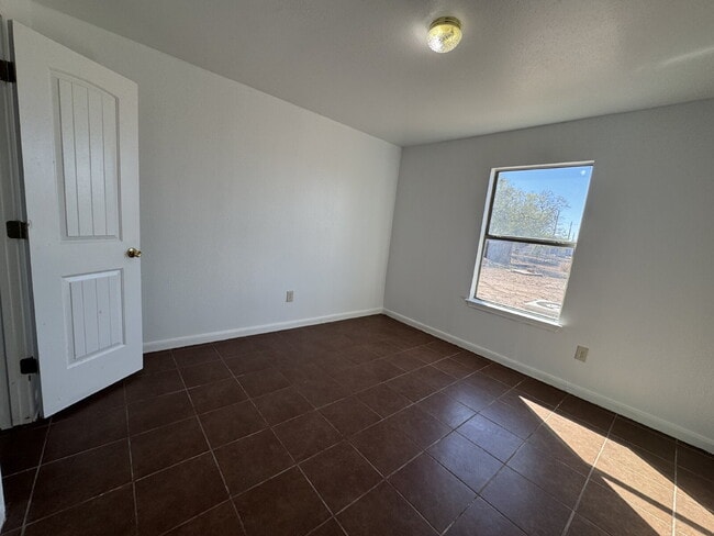 Photo - 2 bedroom and 1 bathroom unit ready to move in in Charlotte. Unit # A