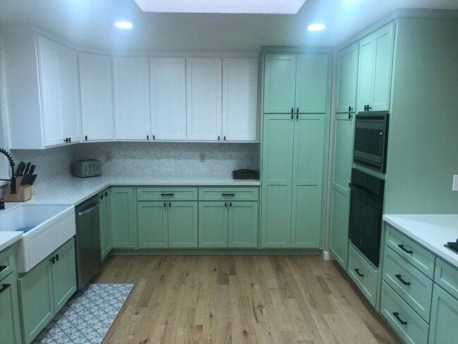 Photo - 3180 Roland Ct