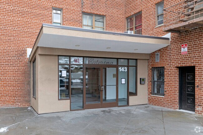 Entrada - The Caterina