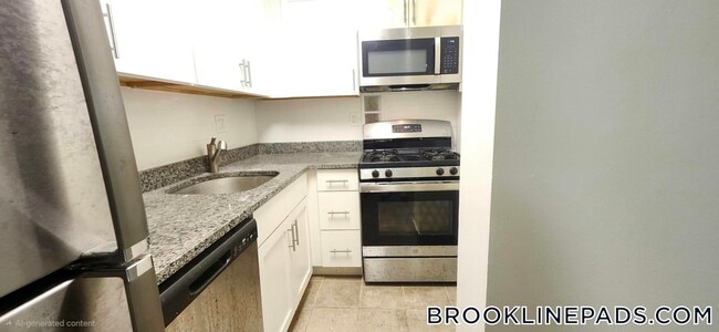 175 Freeman St Unit 117
