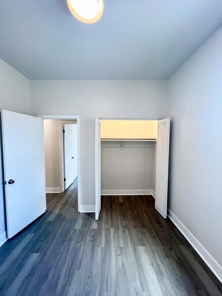 Photo - 2258 S Sacramento Ave Unit 3