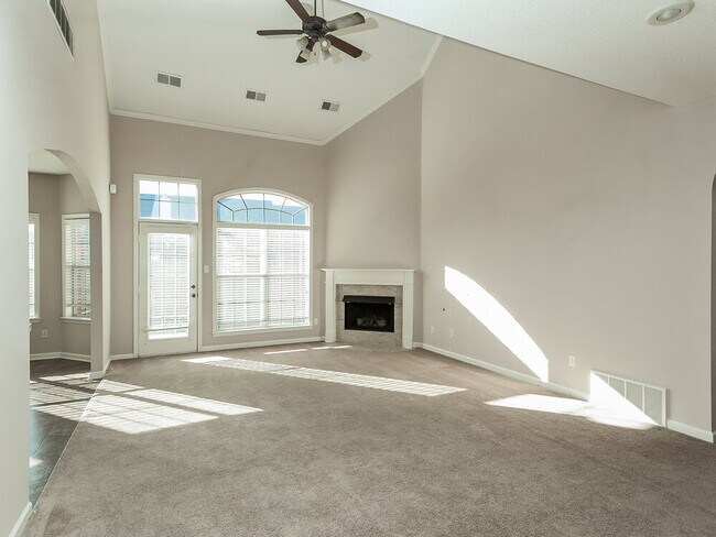 Photo - 1625 Blackalder Cove