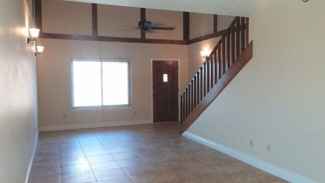 Photo - NORTHEAST COLONIAL PARK CONDOMINIUM