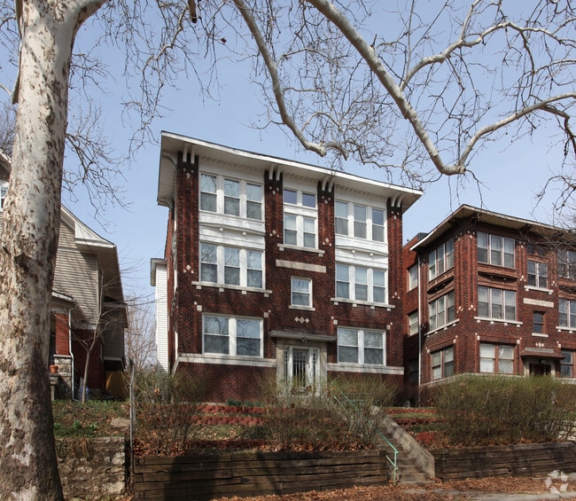 Photo - 4224-4226 Harrison Street