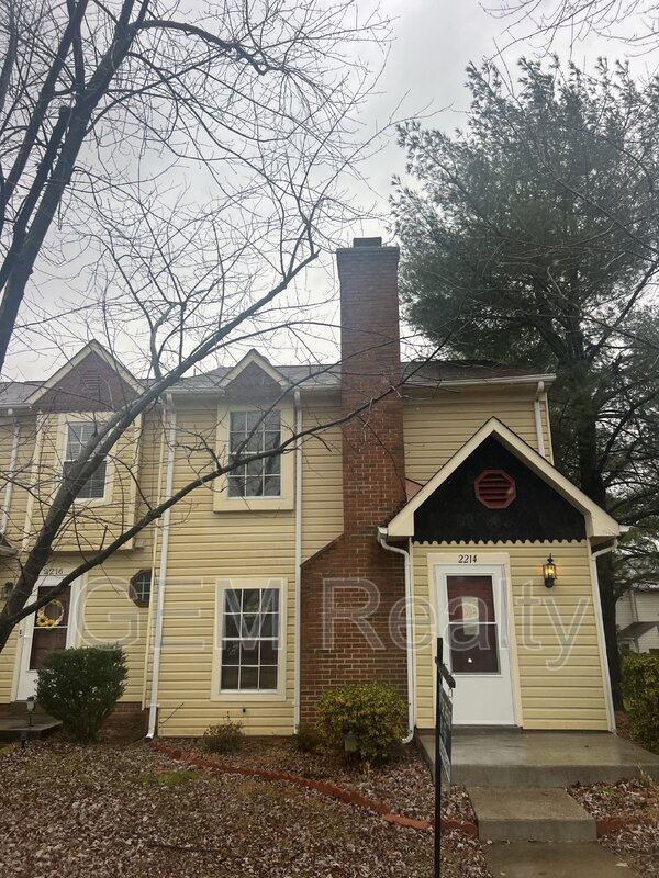 Building Photo - 2214 Hamway Dr Rental