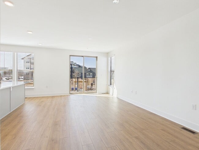 Photo - 6901 Cosby Vlg Ter