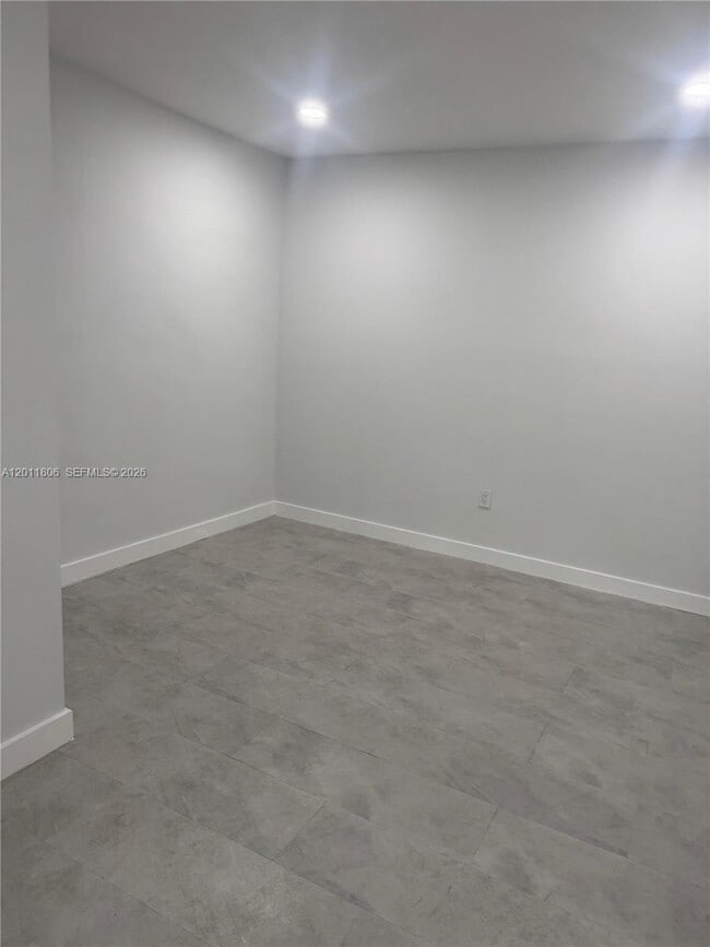 Photo - 14950 S Spur Dr Unit 0