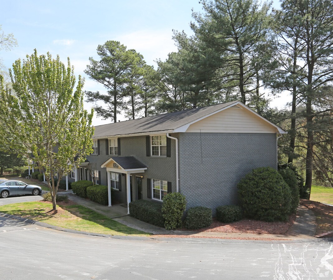 Photo - Jackson Square Apartments