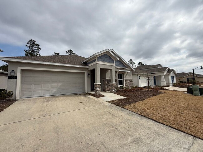 Photo - Beautiful 3 bedroom 2 bathroom home