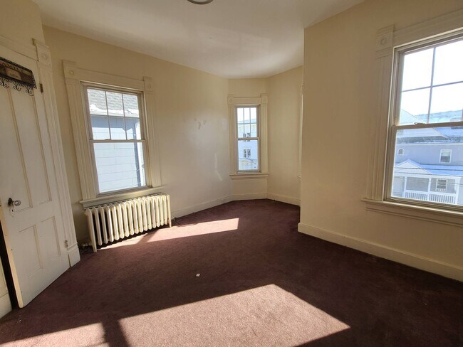 Photo - 236 Hillside Ave Unit 3