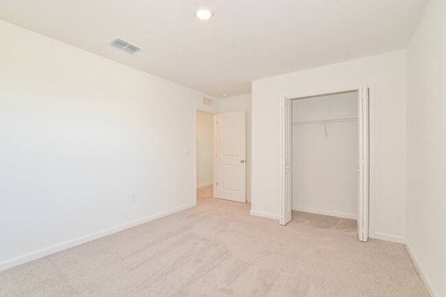 Photo - 4054 Old Mill Rd