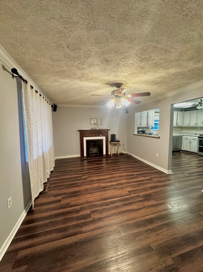 Photo - 509 E Hogan St