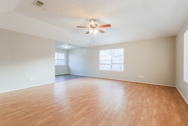 Photo - 4306 Owens Creek Ln