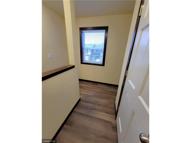 Building Photo - 303 S Wasson Ln Rental