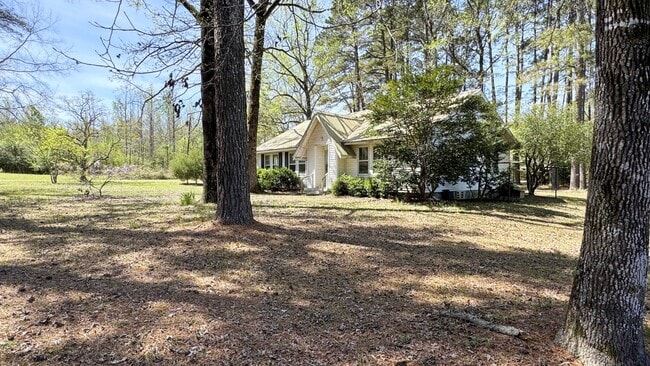 Photo - 108 Sue Calhoun St
