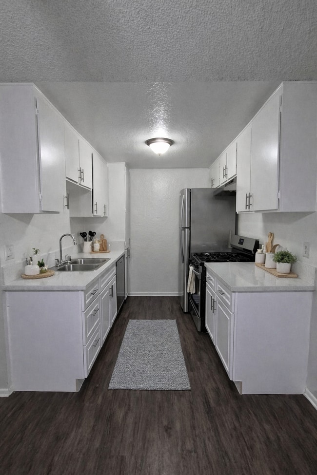 Photo - 14101 Browning