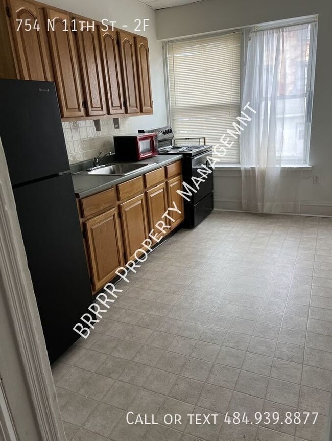 Photo - 754 N 11th St Apartamento Unidad 2F