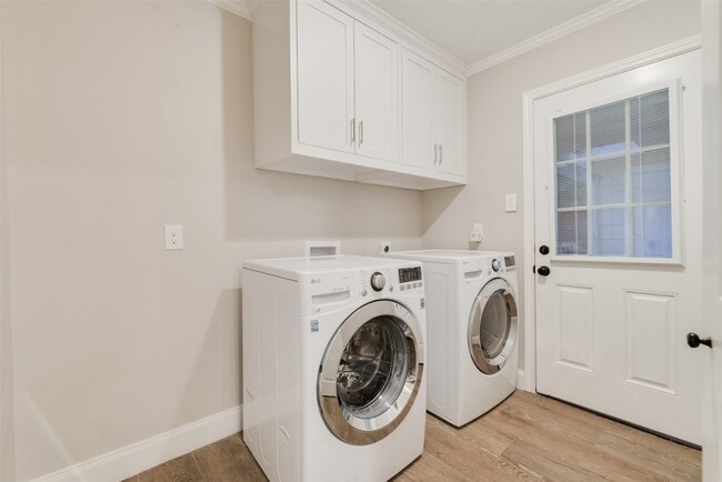 Photo - 15203 Camelback Ct