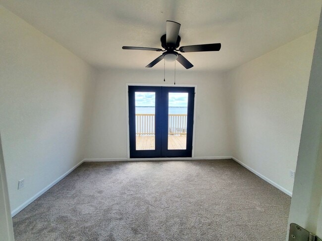 Photo - 810 W Cattle Dr