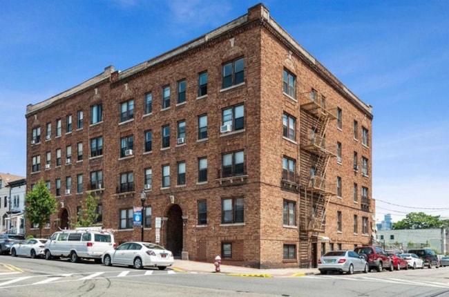 Building Photo - 1200 Central Ave Rental